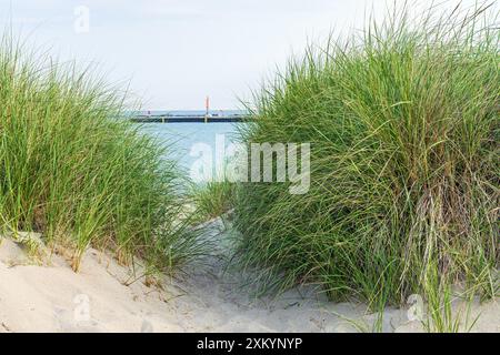 Kincardine ist eine Stadt im Bruce County Ontario, die für ihre wunderschönen Strände und Sanddünen bekannt ist. Stockfoto