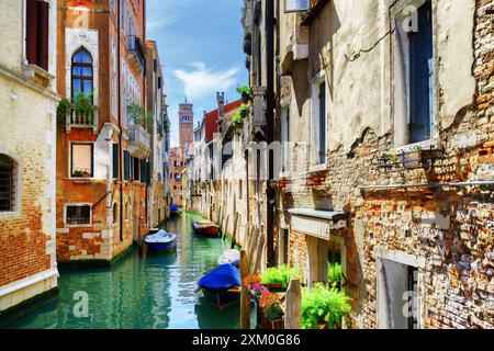 Der Rio di San Cassiano Kanal und mittelalterliche Häuser, Venedig, Italien Stockfoto