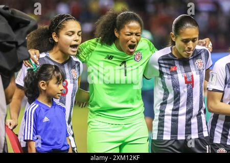 Alexandra Pinell, Torhüterin Genesis Perez und Keilyn Chavarria aus Costa Rica beim Spiel Costa Rica gegen Bra Stockfoto