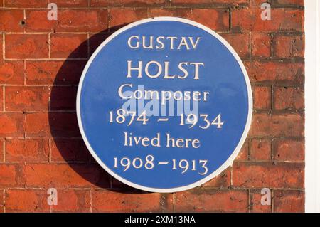 Gustav Holst blaue Tafel an der Mauer von 10, die Terrasse, Barnes. London. Georgianisches Haus, das einst dem Komponisten gehörte. (138) Stockfoto