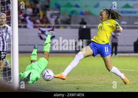 Aline Gomes aus Brasilien beim Spiel Costa Rica gegen Brasilien am 16. August 2022 bei der FIFA U-20-Frauen-Weltmeisterschaft Costa Rica. (Foto: Martín Fonseca/Latin S Stockfoto