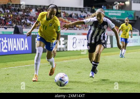 Aline Gomes aus Brasilien und Fiama Hidalgo aus Costa Rica während des Spiels Costa Rica gegen Brasilien am 16. August 2022. Stockfoto