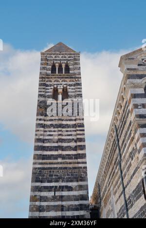 Blick auf die Basilika Heilige Dreifaltigkeit von Saccargia, codrongianus sassari Stockfoto