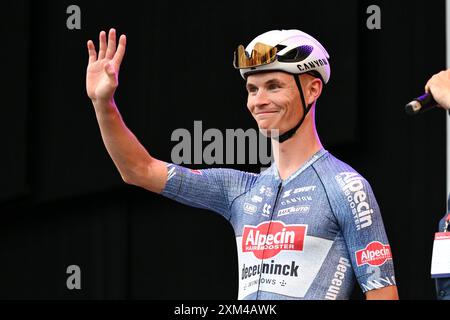 Herentals, Belgien. Juli 2024. Der belgische Senne Leysen von Alpecin-Deceuninck wurde vor dem Radrennen „Natourkriterium Herentals“ am Donnerstag, dem 25. Juli 2024 in Herentals, abgebildet. Der Wettbewerb ist Teil der traditionellen „Kriterien“, bei denen vor allem Radfahrer auf der Tour de France teilnehmen. BELGA PHOTO MAARTEN STRAETEMANS Credit: Belga News Agency/Alamy Live News Stockfoto