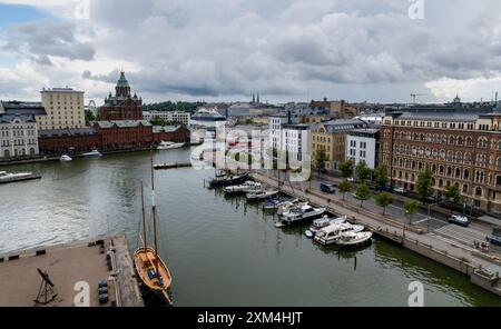 Aus der Vogelperspektive der finnischen Hauptstadt Helsinki. Kruununhaka und Hafen von Helsinki Stockfoto
