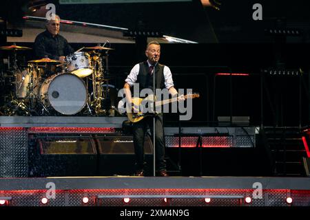 Bruce Springsteen und die E Street Band traten am 25. Juli 2024 live im Wembley Stadium in London auf Stockfoto