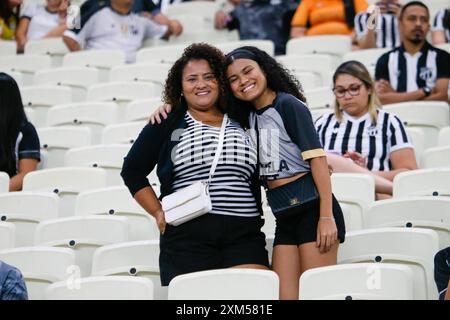 Fortaleza, Brasilien. Juli 2024. CE - FORTALEZA - 07/25/2024 - BRASILEIRO B 2024, CEARA x BOTAFOGO-SP - Fans während eines Spiels zwischen Ceara und Botafogo-SP im Stadion Arena Castelao für die brasilianische B 2024 Meisterschaft. Foto: Baggio Rodrigues/AGIF Credit: AGIF/Alamy Live News Stockfoto