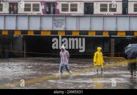 Mumbai, Indien. Juli 2024. MUMBAI, INDIEN - 25. JULI: Andheri U-Bahn wurde wegen Wasserabholzung am 25. Juli 2024 in Mumbai, Indien, geschlossen. (Foto: Satish Bate/Hindustan Times/SIPA USA) Credit: SIPA USA/Alamy Live News Stockfoto