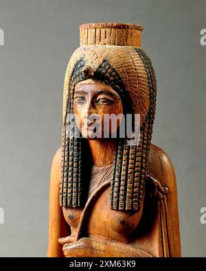 7298. Hölzerne Statuette der Königin Nefertari, der großen königlichen Ehefrau des Pharao Ramses II., Theben um 1298-1235 v. Chr. Stockfoto