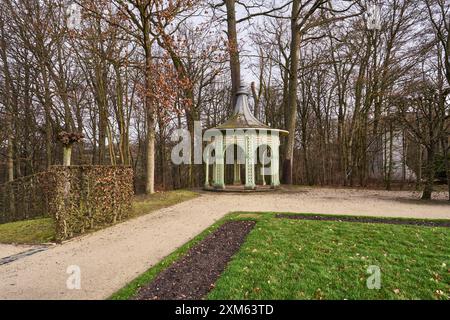 Pavillon (Treillagenpavillon) im Hofgarten in Bayreuth Stockfoto