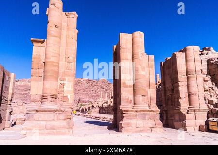 Der große Tempelkomplex, UNESCO-Weltkulturerbe Petra, Jordanien Stockfoto