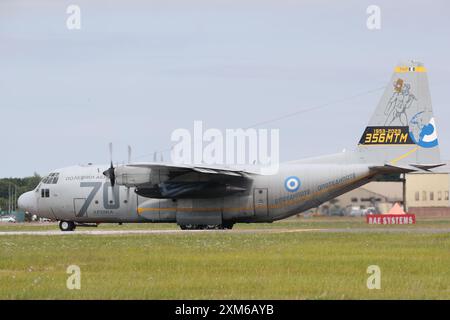 RAF Fairford, Großbritannien. 18. Juli 2024. Hellenic Air Force Lockheed C-130H Hercules auf der RIAT 2024. Stockfoto