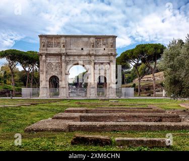 Bogen von Constantine in Rom Stockfoto