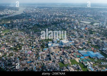 Am Ufer des Shitalakshya-Flusses. Es ist Teil des Narayanganj District und liegt etwa 16 km südöstlich der Hauptstadt Dhaka. Wi Stockfoto