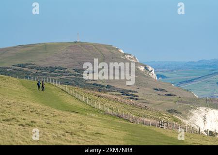 Tennyson mit Fußweg, der zum Tennyson Monument auf der Isle of Wight führt. Stockfoto