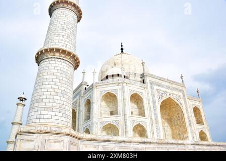 10-08-2023, Agra, Uttar pradesh, Indien, Taj Mahal, eines der sieben Weltwunder, der Turm des Taj Mahal, Stockfoto