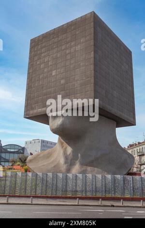 La tête carrée, Blockhead-Gebäude, Hauptsitz der Bibliotheksbüros in Nizza Frankreich Stockfoto