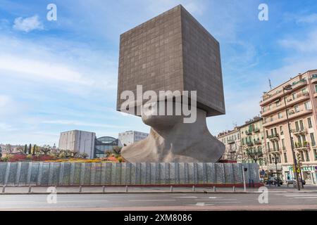 La tête carrée, Blockhead-Gebäude, Hauptsitz der Bibliotheksbüros in Nizza Frankreich Stockfoto