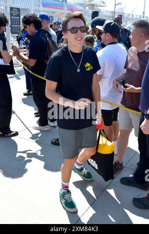 Jacob Bertrand auf der San Diego Comic-Con International 2024 am IMDB Boot. San Diego, 25.07.2024 *** Jacob Bertrand auf der San Diego Comic Con International 2024 auf der IMDB Boot San Diego, 25 07 2024 Foto:xD.xStarbuckx/xFuturexImagex bertrand 4702 Stockfoto