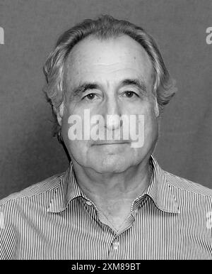 Bernie Madoff. Fahndung des amerikanischen Finanzkriminellen Bernard Lawrence Madoff (1938–2021), 2009 Stockfoto