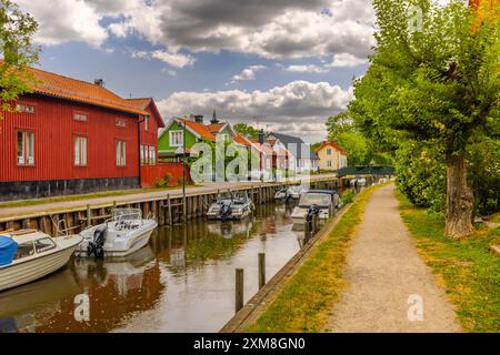 Ruhiges und malerisches Dorf Trosa in Zentralschweden Stockfoto