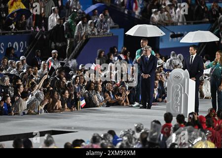 Paris, Frankreich. Juli 2024. Der Präsident des Organisationskomitees für die Olympischen und Paralympischen Spiele 2024 in Paris (Cojop) Tony Estanguet (C) hält eine Rede im Trocadero während der Eröffnungszeremonie der Olympischen Spiele 2024 in Paris am 26. Juli 2024. Foto: David Niviere/ABACAPRESS. COM Credit: Abaca Press/Alamy Live News Stockfoto