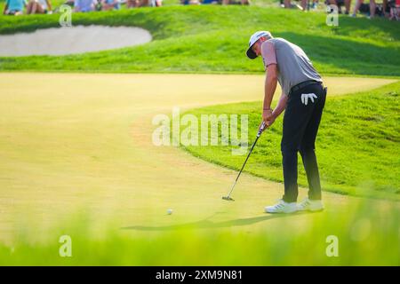 Blaine, Minnesota, USA. Juli 2024. TAYLOR PENDRITH ist bei den PGA 3M Open 2024 in TPC Twin Cities am 26. Juli 2024 in Loch 18. (Kreditbild: © Steven Garcia/ZUMA Press Wire) NUR REDAKTIONELLE VERWENDUNG! Nicht für kommerzielle ZWECKE! Quelle: ZUMA Press, Inc./Alamy Live News Stockfoto