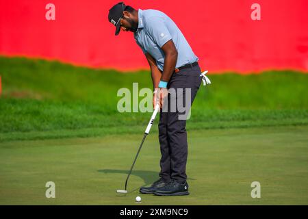 Blaine, Minnesota, USA. Juli 2024. SAHITH THEEGALA ist bei den PGA 3M Open 2024 in TPC Twin Cities am 26. Juli 2024 in Loch 18. (Kreditbild: © Steven Garcia/ZUMA Press Wire) NUR REDAKTIONELLE VERWENDUNG! Nicht für kommerzielle ZWECKE! Quelle: ZUMA Press, Inc./Alamy Live News Stockfoto