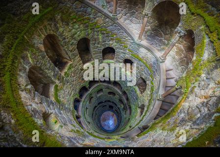 Die Initiationsquelle in Quinta de Regaleira, Sintra, Portugal Stockfoto