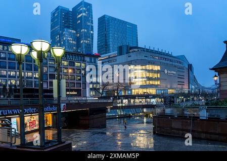 Galeria-Kaufhäuser an der Hauptwache, an der Großen Eschenheimer Straße und Fußgängerzone Zeil, Frankfurt am Main, Hessen, Deutschland Stockfoto