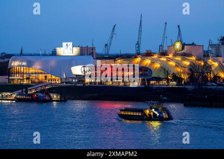 Musiktheater im Hamburger Hafen, der König der Löwen und die Eiskönigin, Hamburg. Deutschland Stockfoto