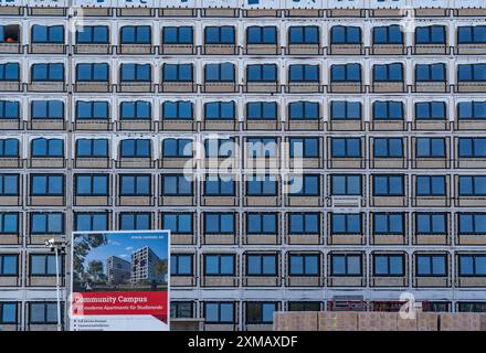 Baustelle des Community Campus, 737 Studentenwohnungen, jeweils 20 Quadratmeter groß, komplett möbliert, in modularer Bauweise, Nutzung Stockfoto