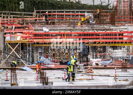 Großbaustelle in Düsseldorf, Bau der Eigentumswohnung Nordrhein-Westfalen, Deutschland Stockfoto