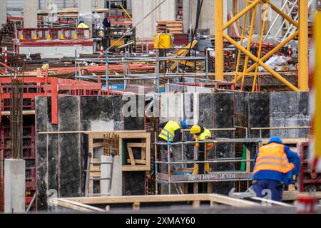 Großbaustelle in Düsseldorf, Bau der Eigentumswohnung Nordrhein-Westfalen, Deutschland Stockfoto