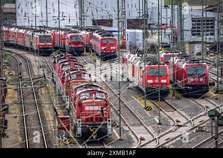 Rangierlokomotiven, am Rangierbahnhof Hagen-Vorhalle, einer der neun größten in Deutschland, an der Bahnstrecke Wuppertal–Dortmund gelegen und hat Stockfoto