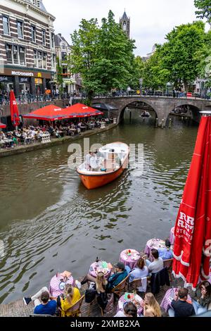 Restaurants, Pubs am Oudegracht, Kanal, Kanal im historischen Zentrum von Utrecht, Niederlande Stockfoto