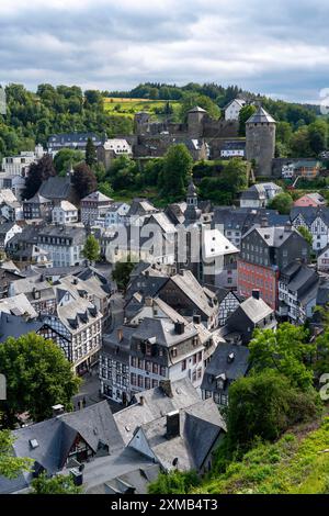 Die Stadt Monschau in der Eifel an der Rur, Nordrhein-Westfalen Stockfoto