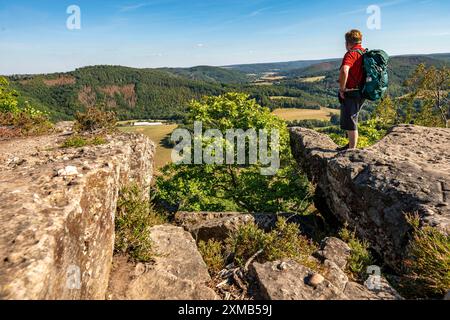 Eugenienstein, Blick ins Rurtal, Landschaft entlang der roten Sandsteinstraße, in der Rureifel, bei Nideggen, Bezirk Dueren, Norden Stockfoto