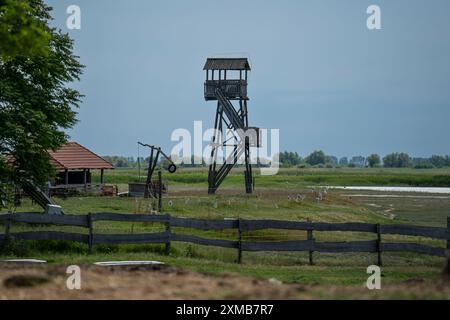 Luftaufnahme von schönen Sodenseen im Kiskunság Nationalpark, Füllöpszállás Ungarn. Der ungarische Name ist Kelemen-szék. Stockfoto