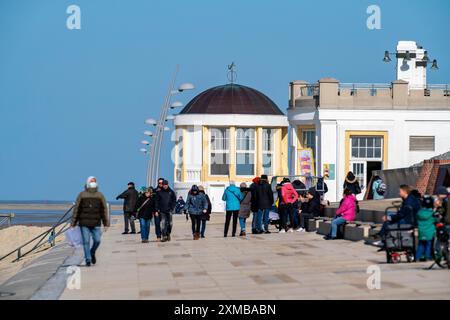 Westliche Strandpromenade, Musikpavillon Nordseeinsel Borkum, Niedersachsen, Deutschland Stockfoto