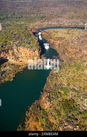 Dreifache Kaskaden der Mitchell Falls, Nordwestaustralien, aus der Vogelperspektive Stockfoto