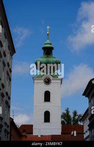 Dominikanerkloster Weißer Turm Bila Dominikanska Vez in Ceske Budejovice, Tschechische Republik Stockfoto