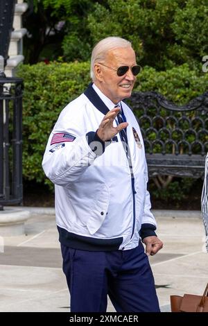 Washington, DC, USA. Juli 2024. US-Präsident Joe Biden wird am 26. Juli 2024 im Weißen Haus in Washington, DC, USA, abgebildet. Biden beabsichtigt, einen wichtigen Vorschlag zur Reform des Obersten Gerichtshofs vorzulegen am Montag zitierte das Politico zwei Personen, die mit der Angelegenheit vertraut waren, wie sie am Freitag sagten. Quelle: Hu Yousong/Xinhua/Alamy Live News Stockfoto