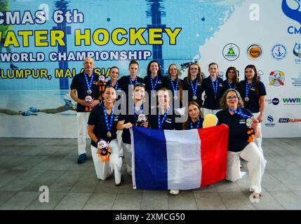 KUALA LUMPUR Malaysia 27/7/2024 . In Erwartung der Olympischen Spiele 2024 gewann das New Zealand Underwater Hockey Team den Titel Weltmeister in allen Kategorien. Das französische Unterwasser-Hockey-Team sicherte sich in allen Kategorien den zweiten Platz, einschließlich der Herren- und Damenveranstaltungen.H.BERBAR Stockfoto