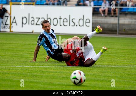 Fußball: Waldhof Mannheim gegen RWD Molenbeek (Belgien) in Mannheim (Vorbereitungsspiel für die Saison 2024/25) Stockfoto