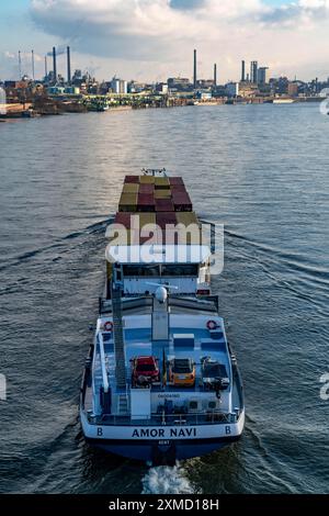 Containerfrachter Amor Navi, Frachtschiff auf dem Rhein bei Leverkusen, Nordrhein-Westfalen Stockfoto