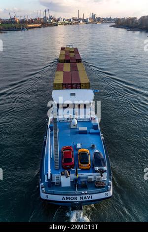 Containerfrachter Amor Navi, Frachtschiff auf dem Rhein bei Leverkusen, Nordrhein-Westfalen Stockfoto