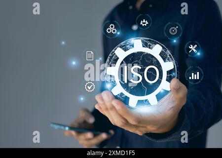 Zertifizierung und Standards ISO-zertifiziertes Geschäft, internationale Standards, Qualitätssicherungskonzept Stockfoto