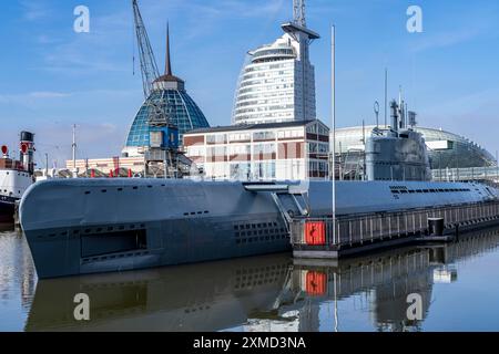 U-Boot, Wilhelm Bauer, Technikmuseum, Alter Hafen, Hafenbecken, hafenviertel, Sail City Gebäude, Klimahaus Bremerhaven, Museum Stockfoto