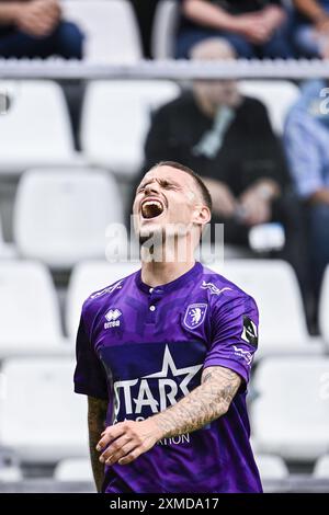 Antwerpen, Belgien. Juli 2024. Beerschot's Thibaud Verlinden reagiert auf ein Fußballspiel zwischen Beerschot VA und OH Leuven am Samstag, den 27. Juli 2024 in Antwerpen, am Eröffnungstag der Saison 2024-2025 der ersten Liga der „Jupiler Pro League“ der belgischen Meisterschaft. BELGA PHOTO VIRGINIE LEFOUR Credit: Belga News Agency/Alamy Live News Stockfoto